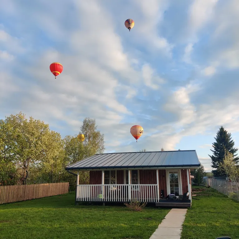 Коттедж Дом у озера — аренда посуточно в Веслево