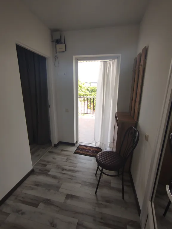 Уютный дом в спальном районе недалеко от моря