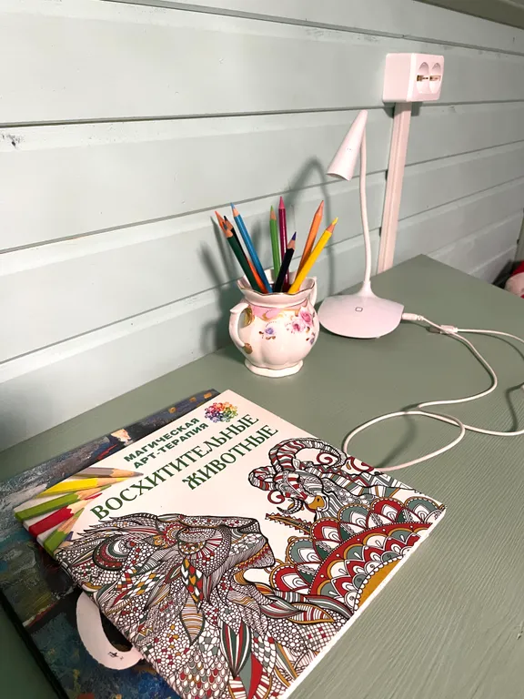 Домик мечты в самом живописном месте города, у реки и озера