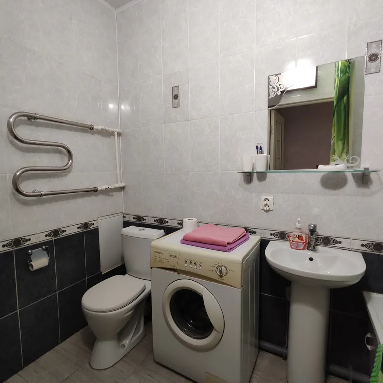 Квартира большая у ТЦ "Крейсер", 33 квартиры