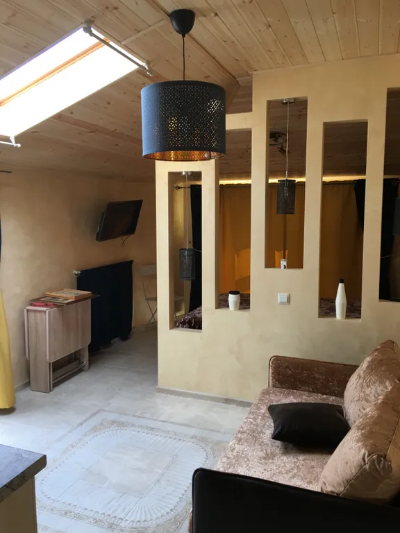 Видовая студия на мансарде под горой Кошка