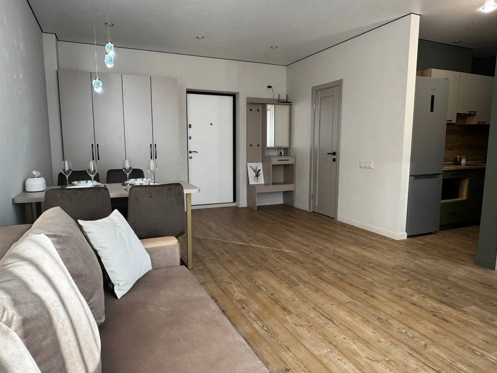 Роскошная квартира с видом на акваторию