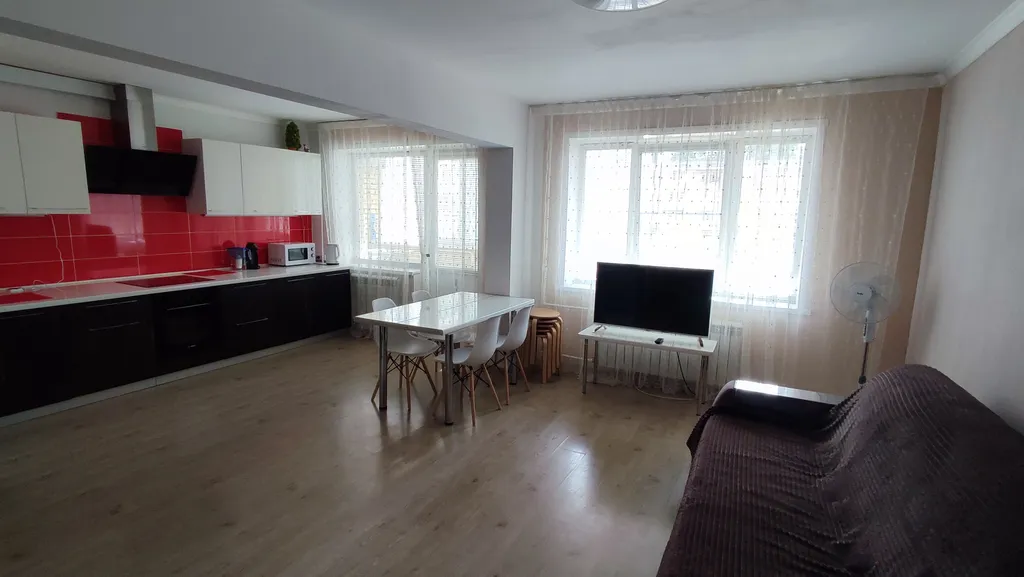 Квартира Просторные апартаменты: кухня-студия 30кв и 2 спальни — аренда посуточно в Переславль-Залесский