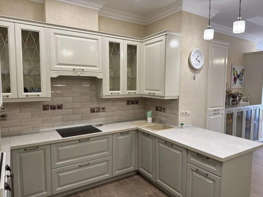 Первая береговая с видом на море и террасой – Толстый мыс