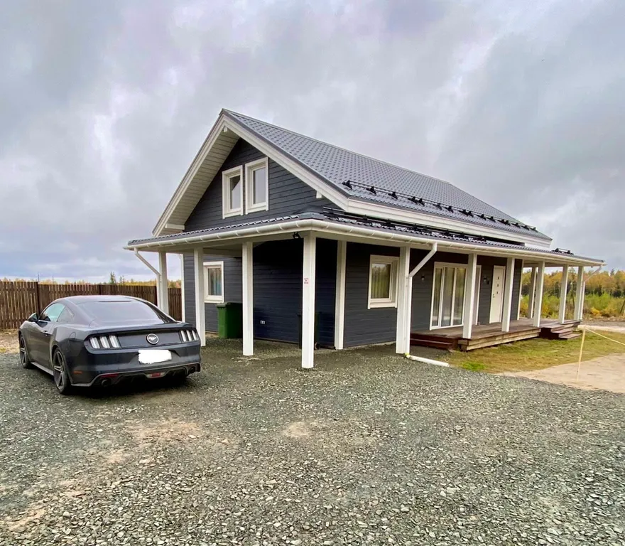 Большой дом в черте города