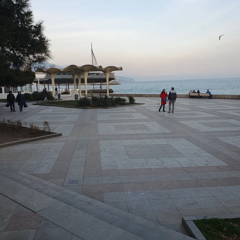 Уютная квартира в двух шагах от набережной