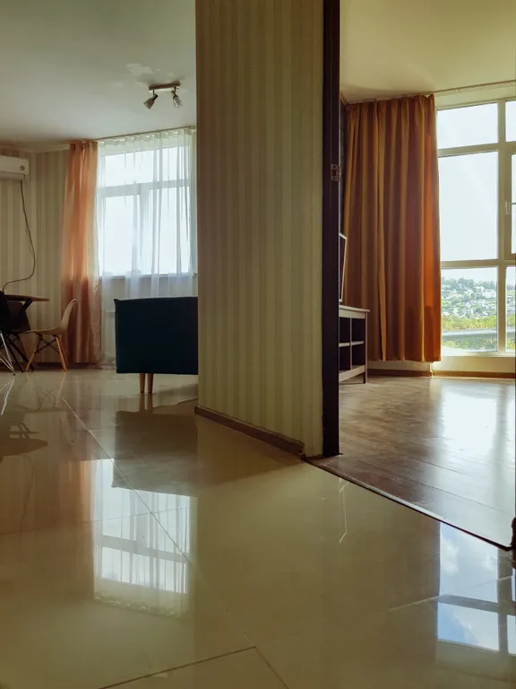 Квартира Уютная квартира недалеко от центра города с видом на горы и лес — Раздольное