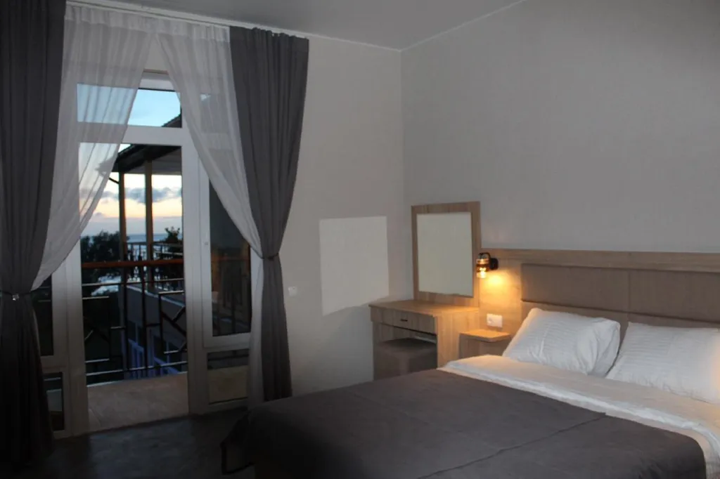 Номер улучшенный с видом на море