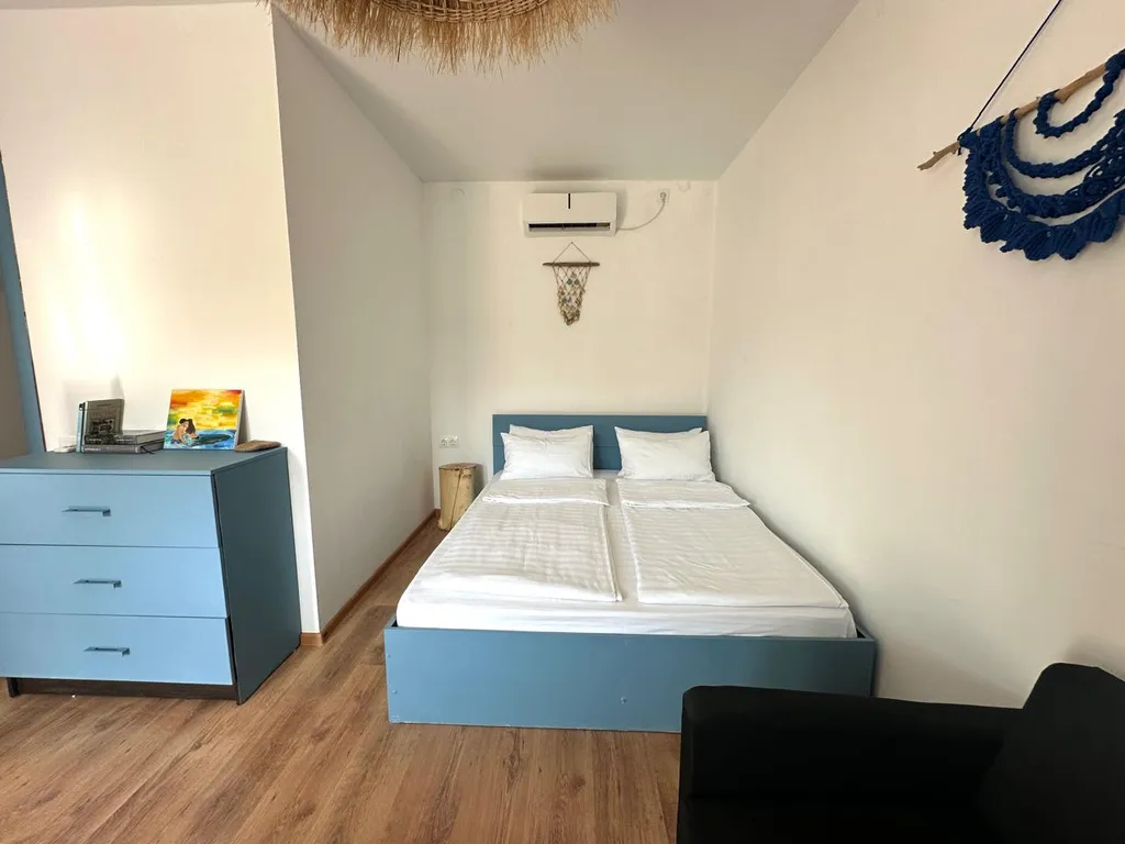 Квартира Делюкс с террасой и отдельным входом — аренда посуточно в Бетта