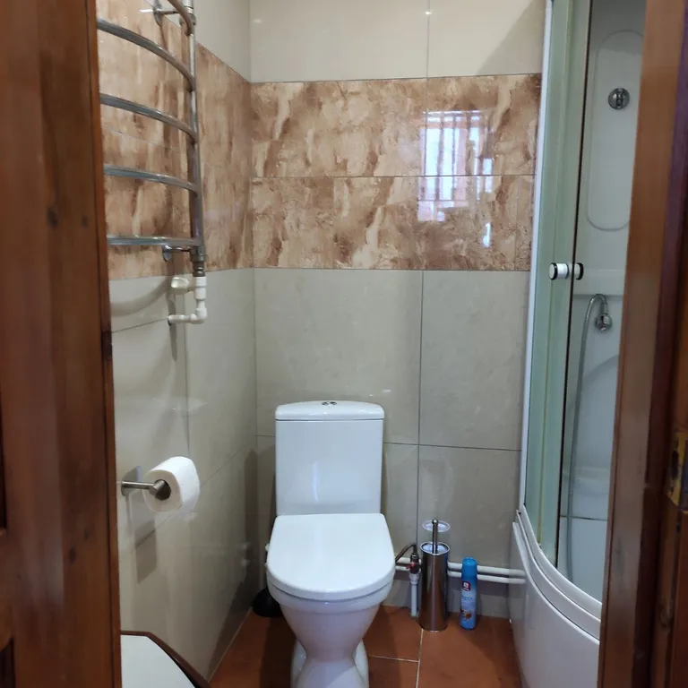 Гостевой дом Панорама на набережной реки Вичкинза с видом на Храм