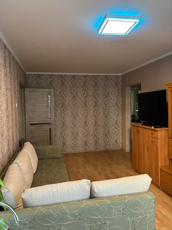 Квартира Квартира с 2 спальными и гостиной. Ж/д, автовокзал, остров Канта рядом — Калининград