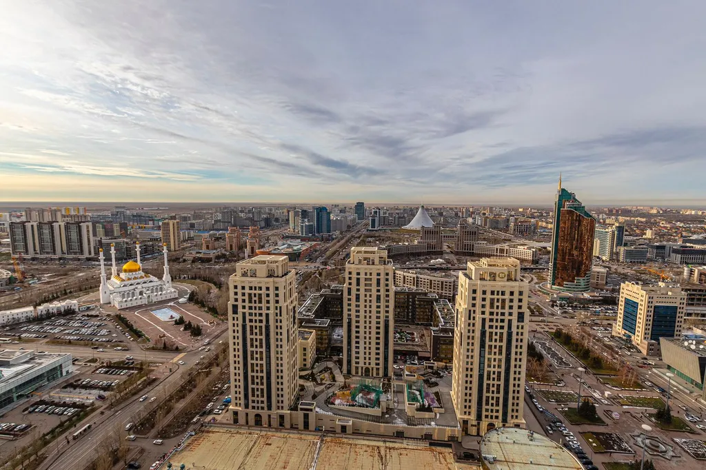 Элитные апартаменты с панорамным видом из окна в самом центре столицы