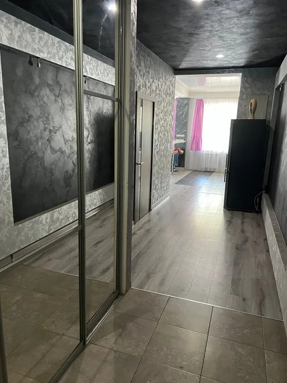 Отличная уютная квартира с дизайнерским ремонтом в центре города