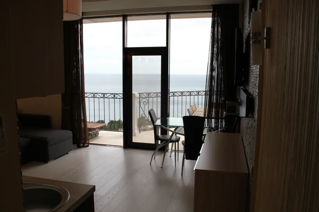 Квартира студия с прямым видом на море