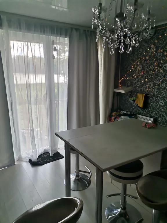 Коттедж Уютный Домик Пряник на берегу озера рядом с лесом — Сланцы