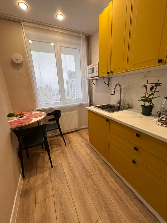 1-комнатная квартира Esenin Sunny