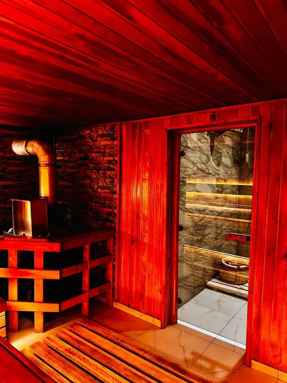 Дом с баней на дровах