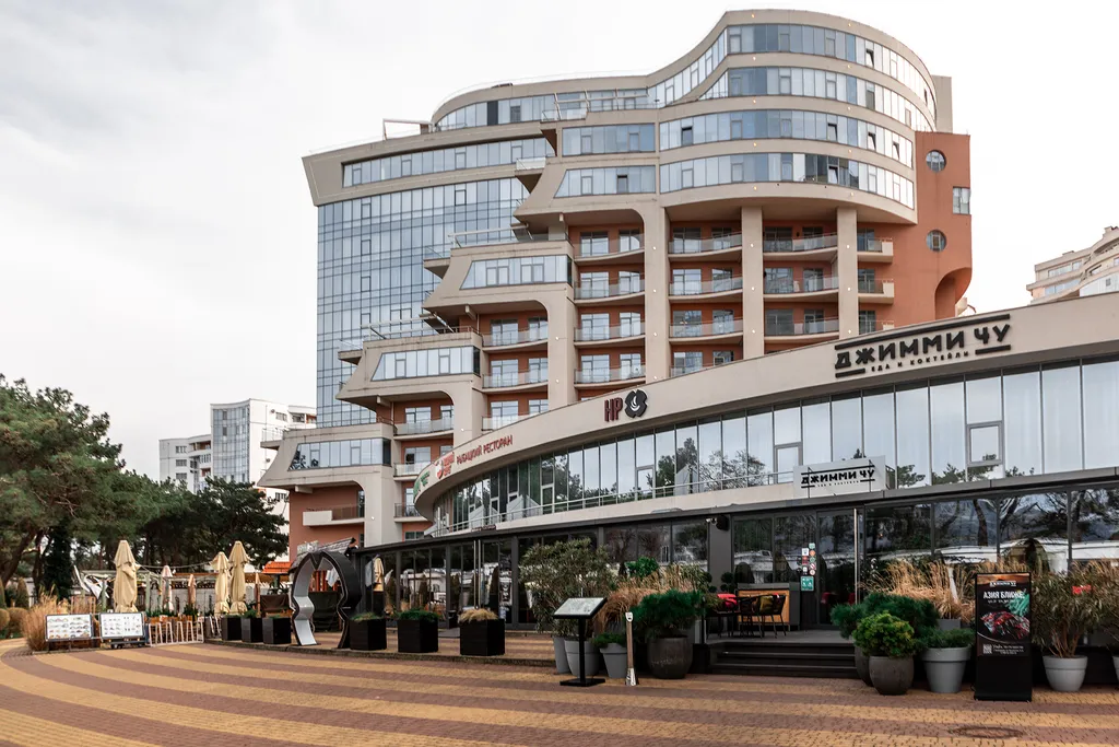 Квартира Квартира На берегу моря в ЖК Акватория с бассейном — Геленджик