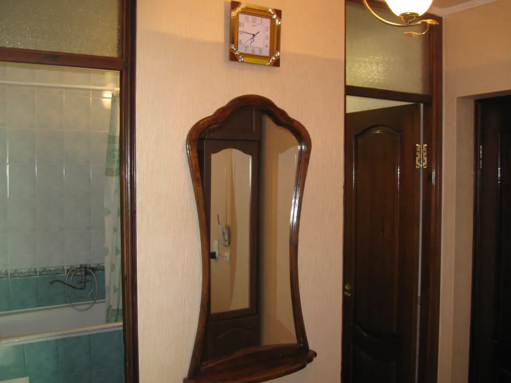 Уютная двухкомнатная квартира, 10 минут до моря пешком