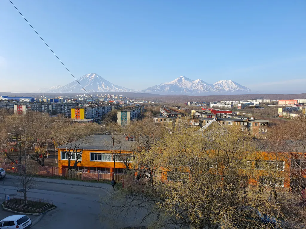 Двухкомнатная квартира с видом на вулканы, балкон