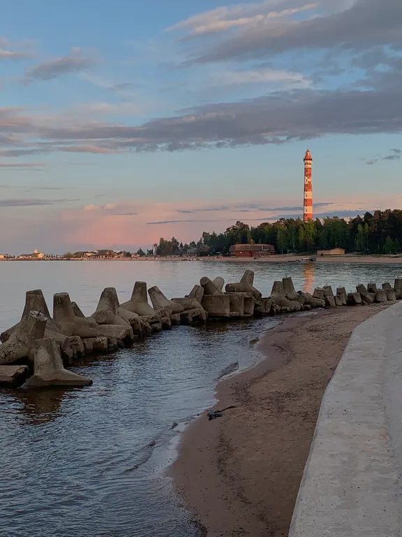 Дом у озера