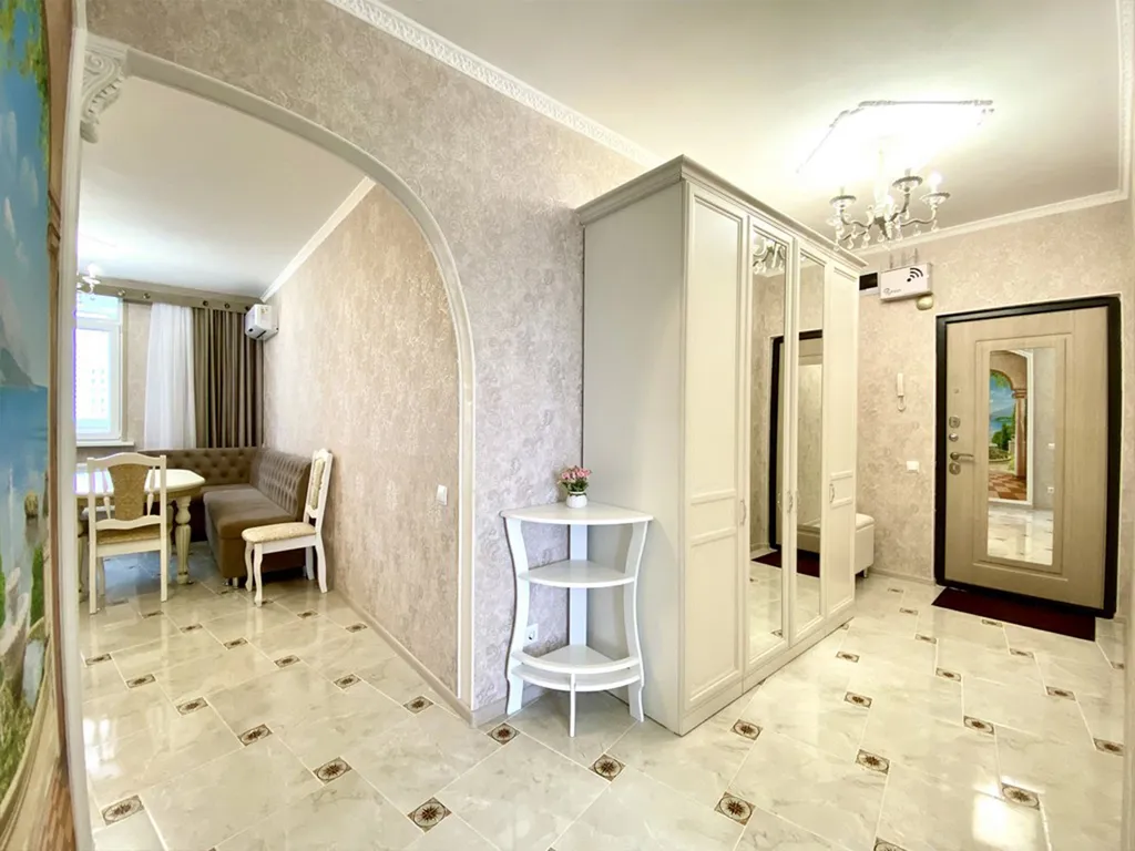 Просторная дизайнерская квартира