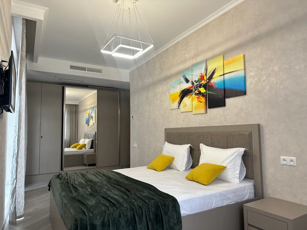 Апартамент с видом на горы и большой террасой