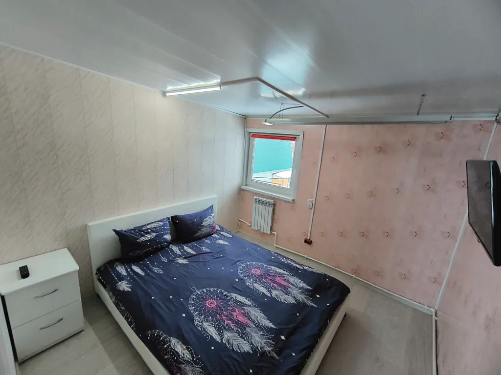 Комфортабельный 2-этажный дом с панорамным остеклением и русской баней