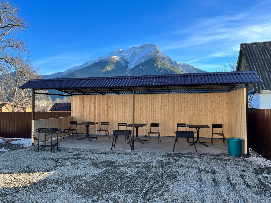 Коттедж с видом на горы