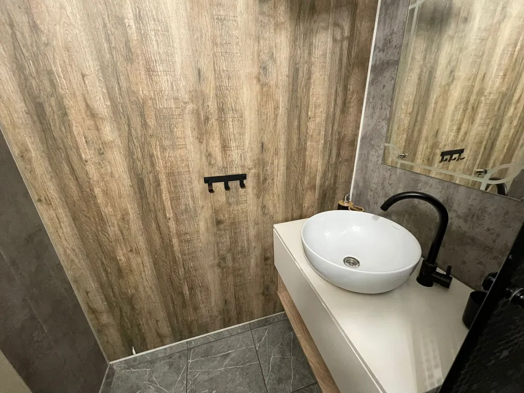 2-комнатная квартира рядом с Алмазом