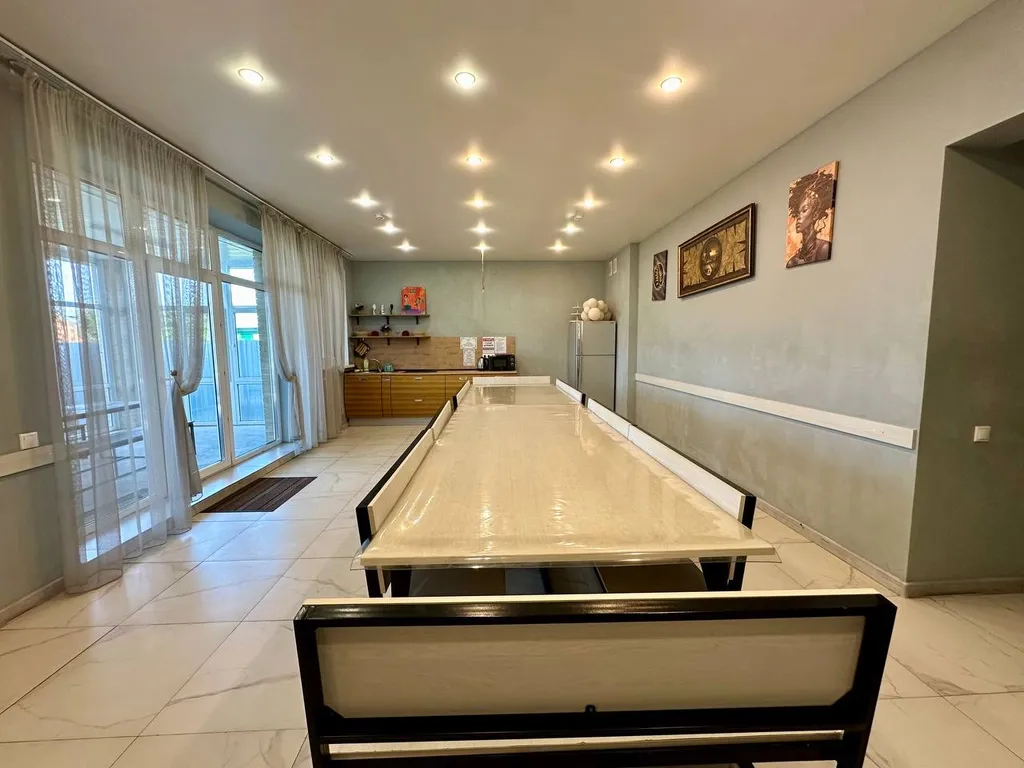 Свежий дом в черте города