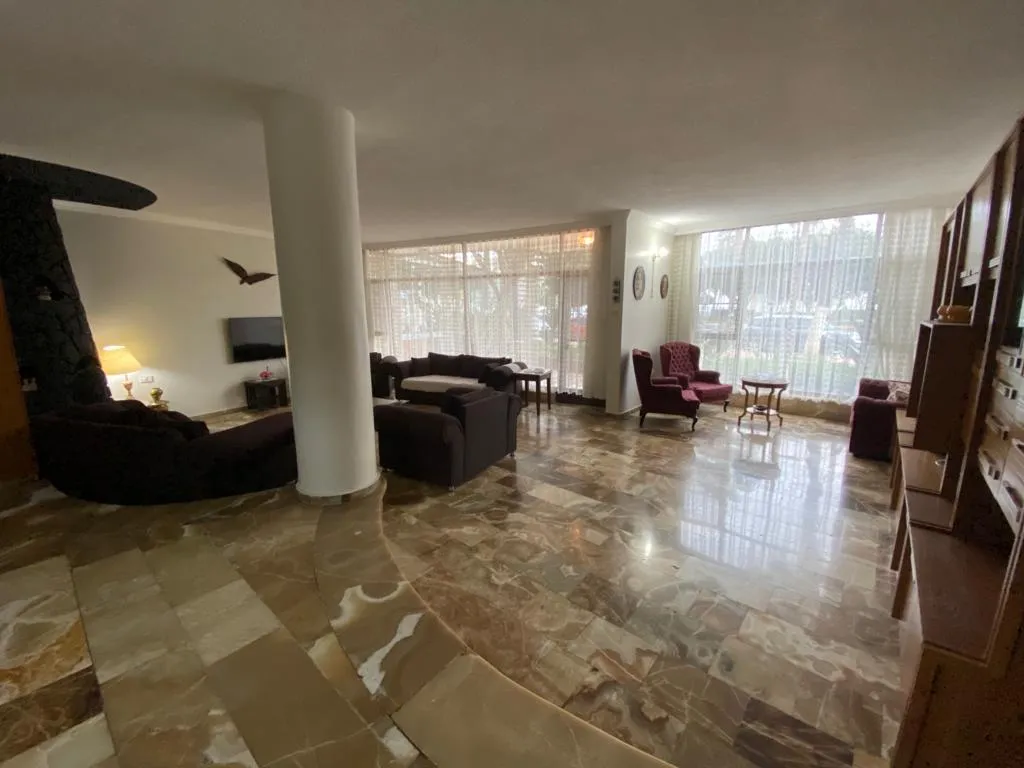 Мерсин Мезитли 3+1 дуплекс дом на берегу моря