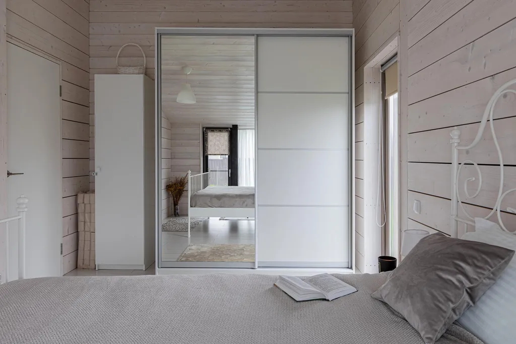 Коттедж Дом "Свет" с 3 отдельными спальнями и чаном — Семеновское