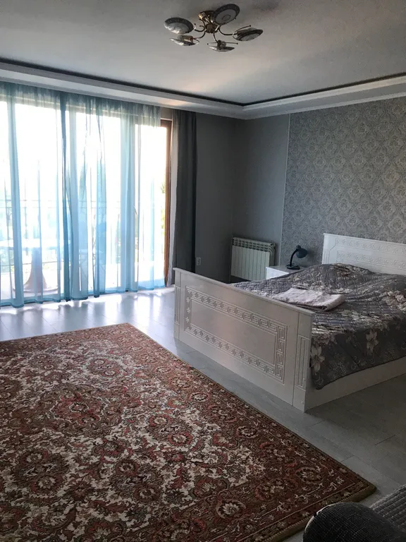 Квартира Комната — аренда посуточно в Партенит