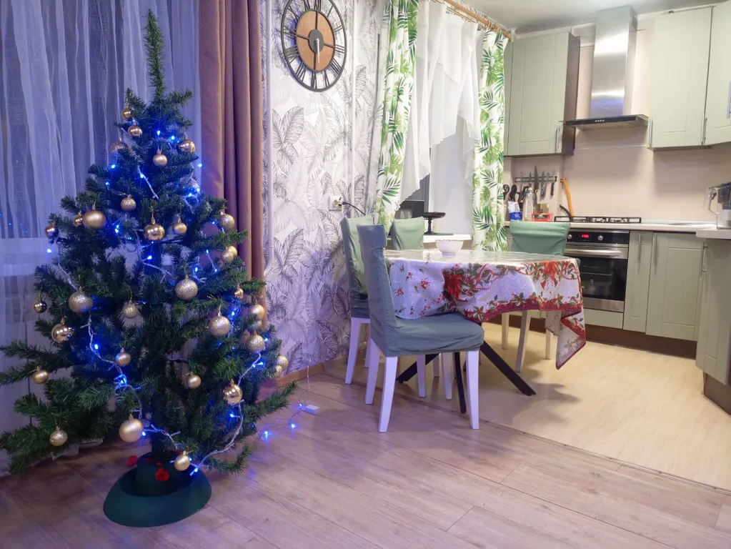 Уютная двухкомнатная квартира в центре — аренда посуточно в Петергоф