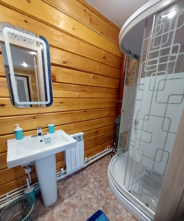 Двухместный номер с 2 раздельными или 1 большой кроватью