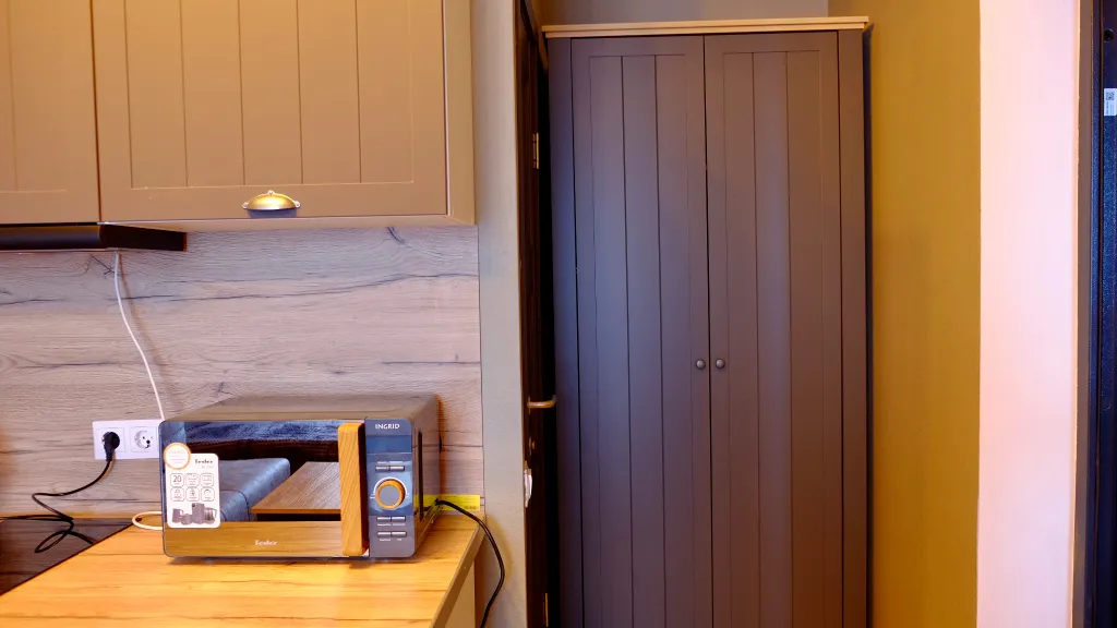 Студия у метро