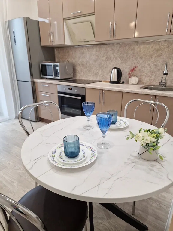 Прекрасная Евродвушка в районе Арены Ерофей