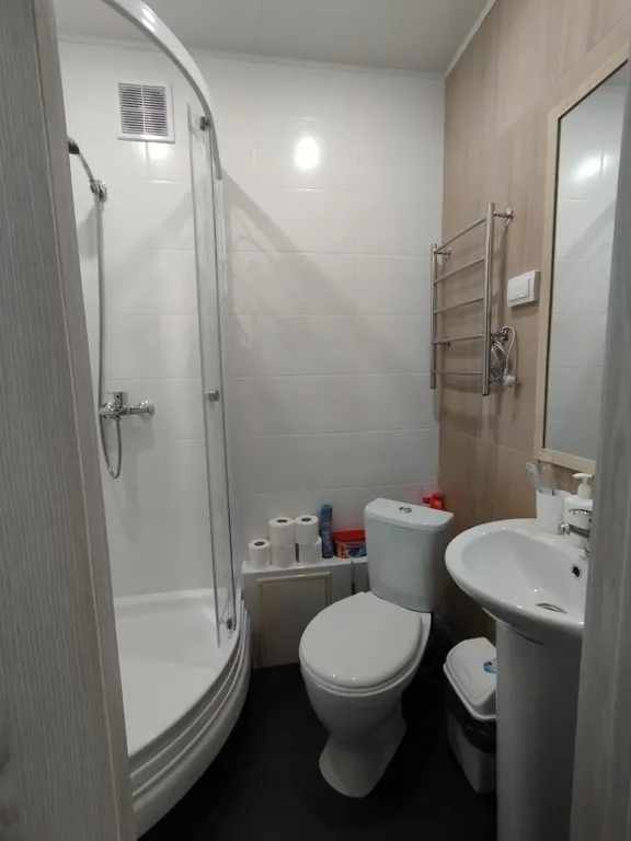 Яркая оранжевая квартира