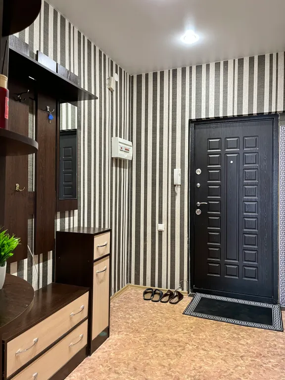 Квартира Просторная квартира в удобном расположении — Красноярск