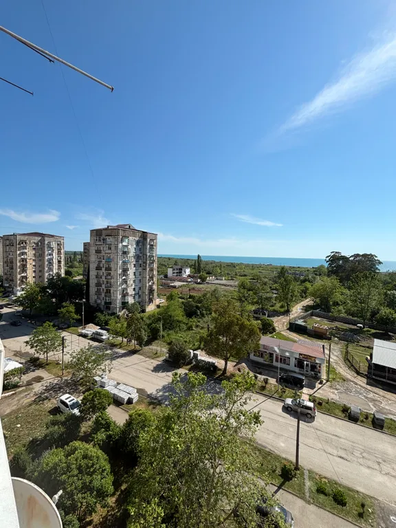 Квартира Видовая 1-к квартира в 5 минутах от моря, Гагра, 42 кв, 3 кровати — Гагра