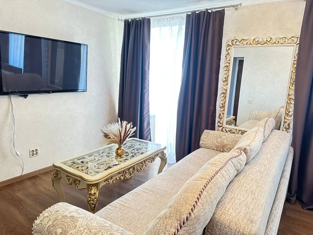 Уютная 1 комнатная квартира с видом на Тобол