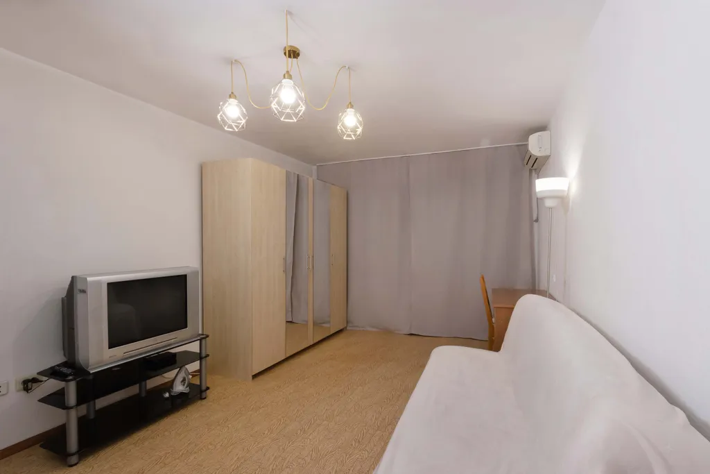 Квартира 3-комнатная Квартира — Севастополь