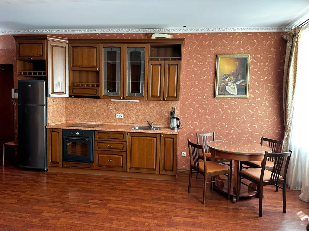 Квартира Ваш дом в центре города - уют и простор — аренда посуточно в Владивосток