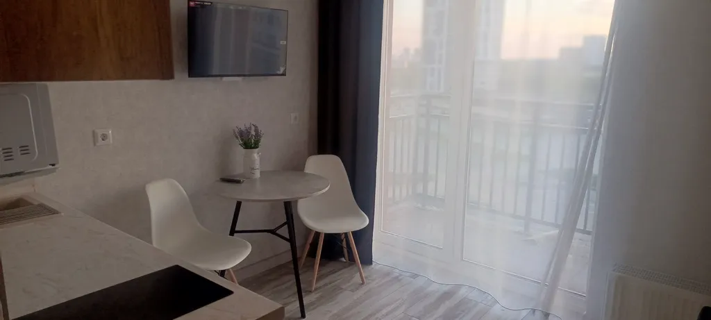 Квартира Уютная студия со свежим ремонтом — аренда посуточно в Тюмень