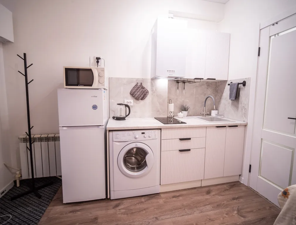 Уютная студия со своим отдельным входом с улицы