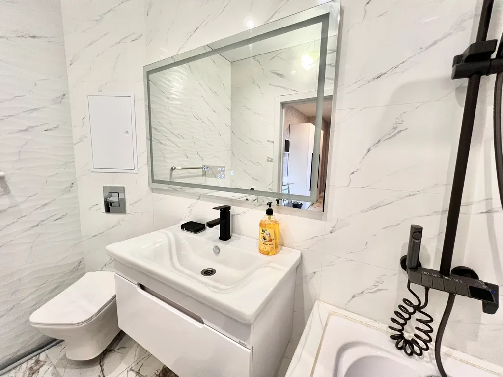 Новая квартира с прекрасными видами в центре города у канатной дороги