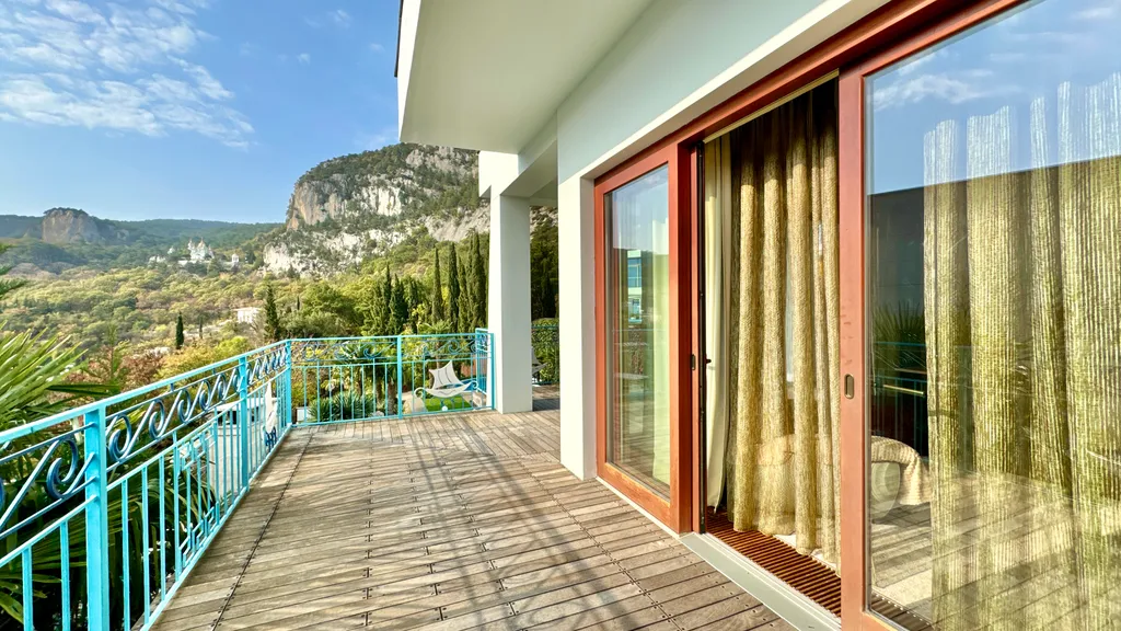 Коттедж Вилла возле Царской тропы в Нижней Ореанде — Ореанда