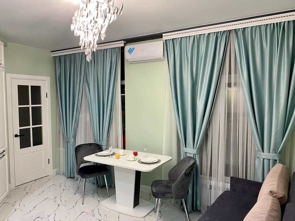 Премиум класса на набережной в центре города