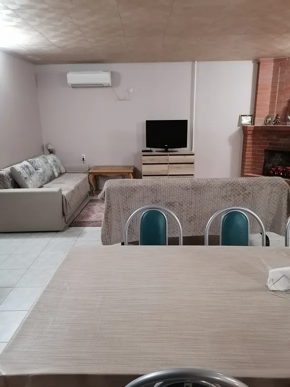 Коттедж Загородный дом для семейного отдыха и вечеринок — Горячий Ключ